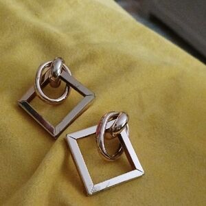 Elegant Gold-Tone Geometric Earrings
